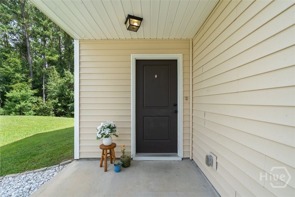Image 3 of property listing at 223 Bellflower Circle, Guyton, GA 31312