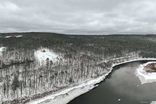 283 Humphrey Road, Narrowsburg, NY 12764