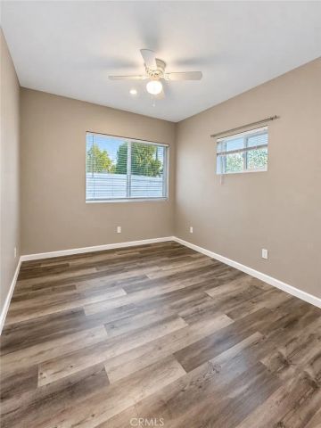 6463 Woodlake Avenue, West Hills, CA 91307
