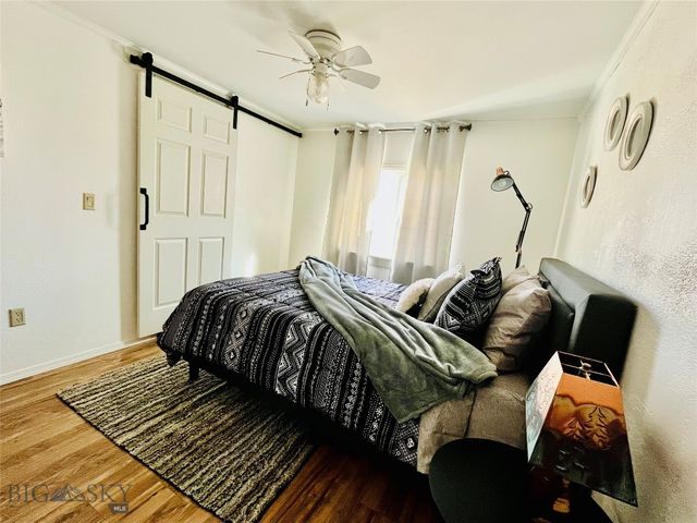 5 Aquila Lane, Emigrant, MT 59027