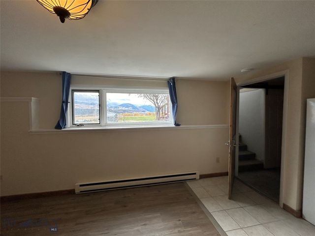 5 Aquila Lane, Emigrant, MT 59027