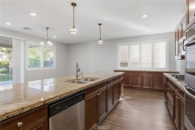 13324 Cactus Flower, Eastvale, CA 92880