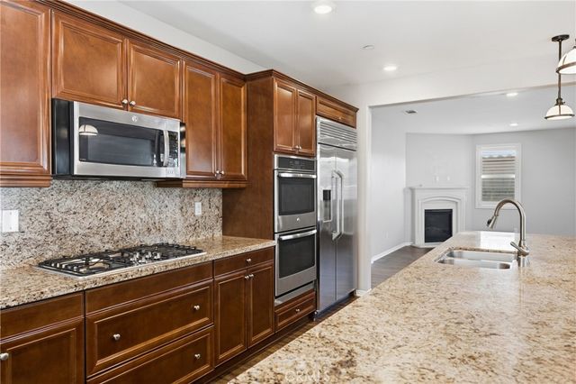 13324 Cactus Flower, Eastvale, CA 92880