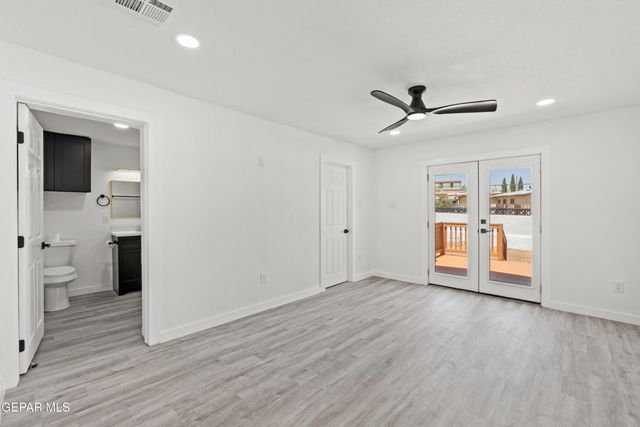 3221 N STANTON Street, El Paso, TX 79902