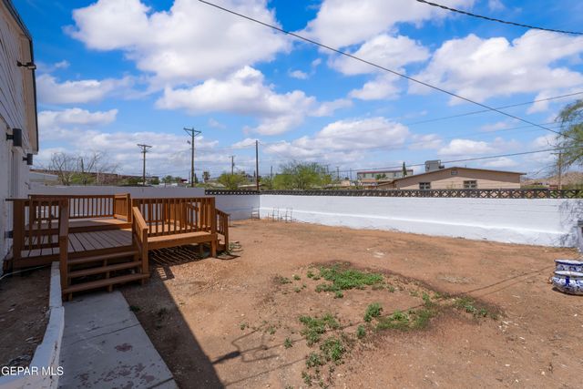 3221 N STANTON Street, El Paso, TX 79902