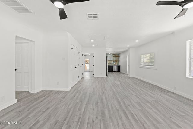 3221 N STANTON Street, El Paso, TX 79902
