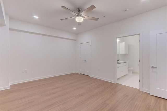 4361 S Congress Ave 210, Austin, TX 78745