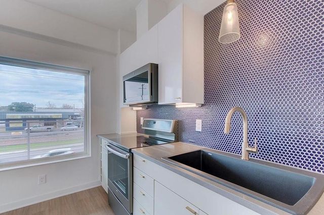 4361 S Congress Ave 210, Austin, TX 78745