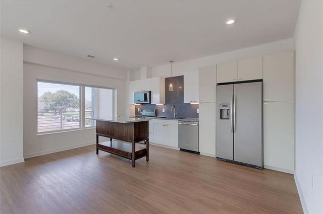 4361 S Congress Ave 210, Austin, TX 78745