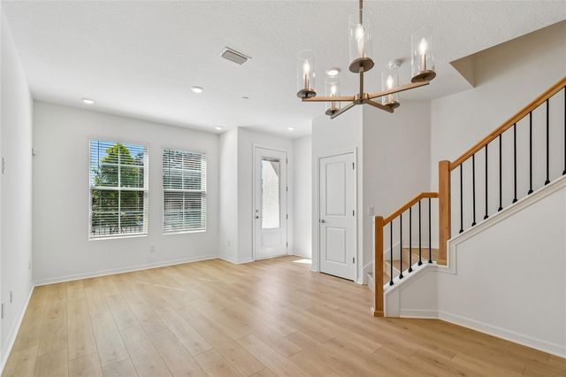 4333 ROUSH AVENUE, Orlando, FL 32803