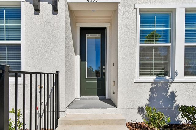 4333 ROUSH AVENUE, Orlando, FL 32803