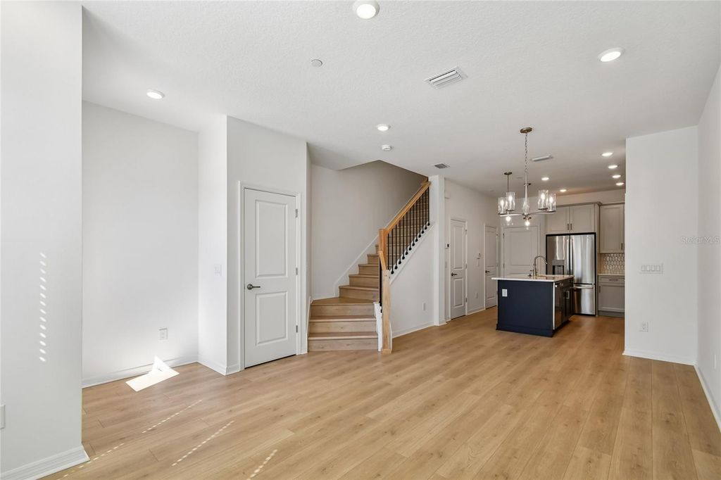 Image 12 of property listing at 4333 ROUSH AVENUE, Orlando, FL 32803