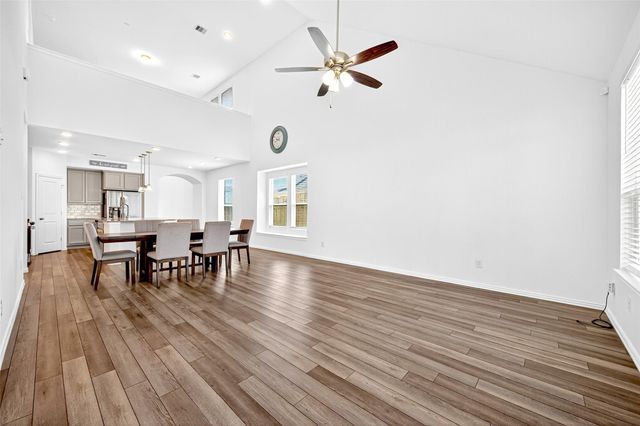 29897 Dovetail Bluff Lane, Spring, TX 77386