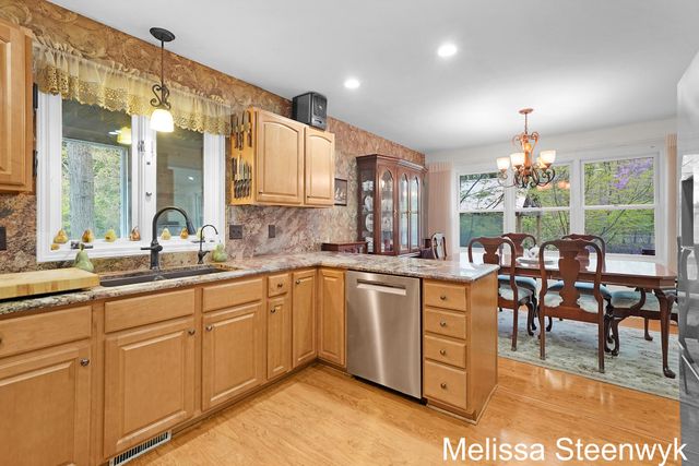 2740 Hittle Creek Drive, Fruitport Twp, MI 49415