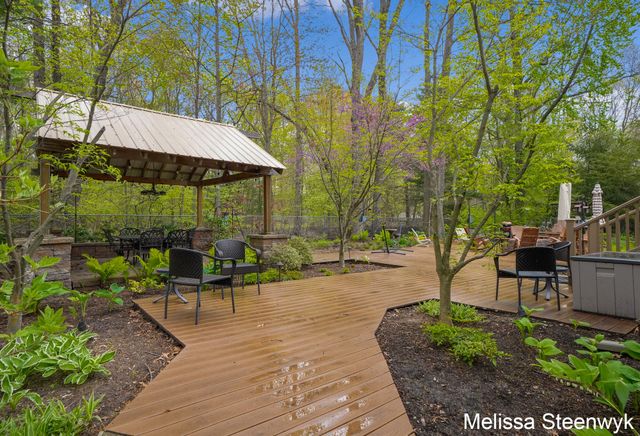 2740 Hittle Creek Drive, Fruitport Twp, MI 49415