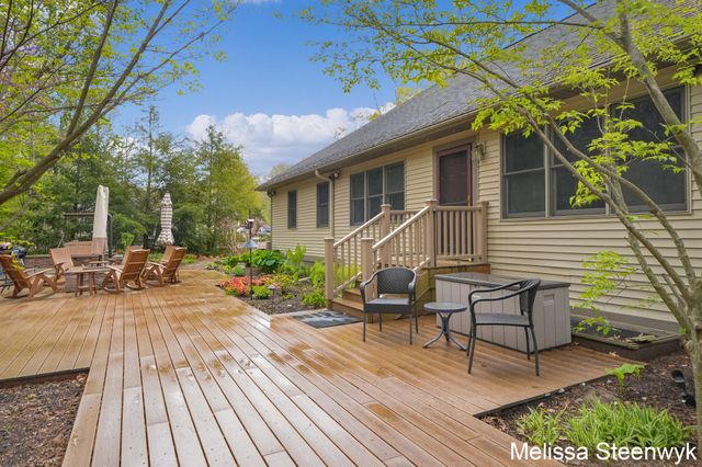 2740 Hittle Creek Drive, Fruitport Twp, MI 49415