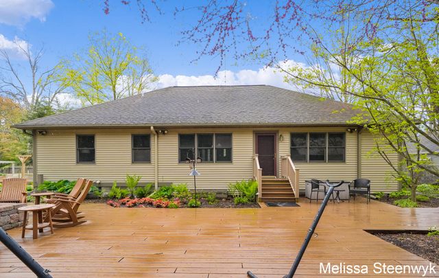 2740 Hittle Creek Drive, Fruitport Twp, MI 49415