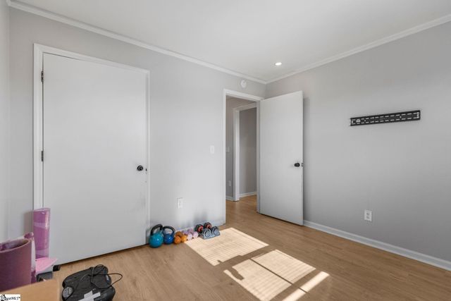 519 Longview Terrace, Greer, SC 29650