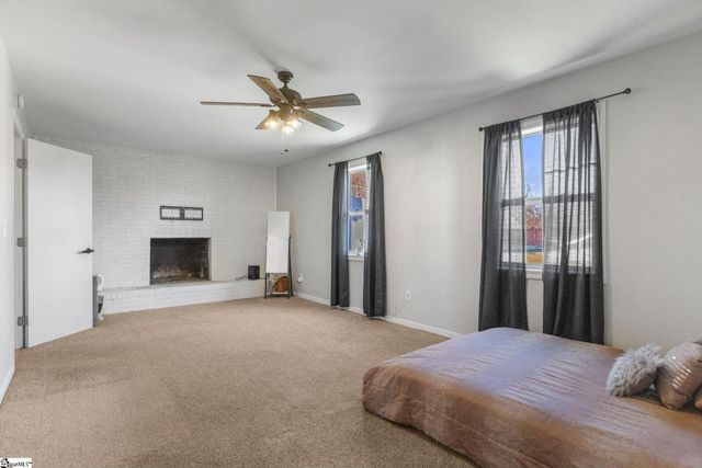 519 Longview Terrace, Greer, SC 29650