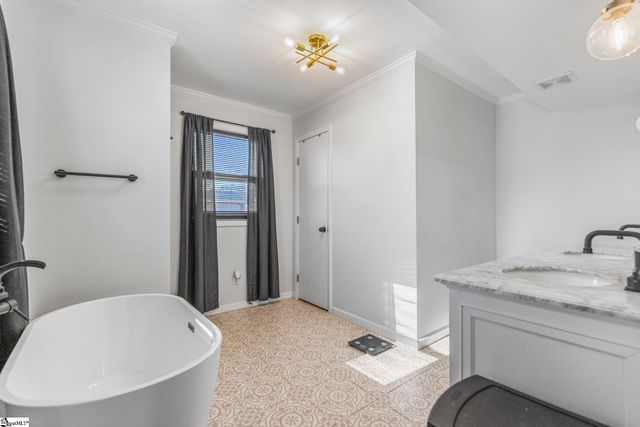 519 Longview Terrace, Greer, SC 29650