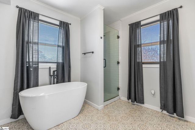 519 Longview Terrace, Greer, SC 29650