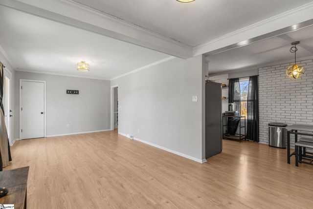 519 Longview Terrace, Greer, SC 29650