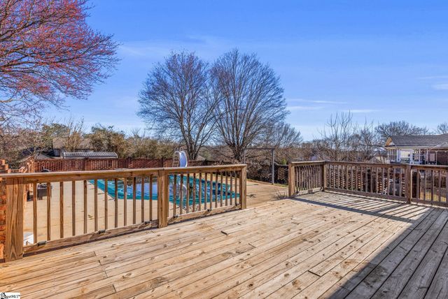 519 Longview Terrace, Greer, SC 29650