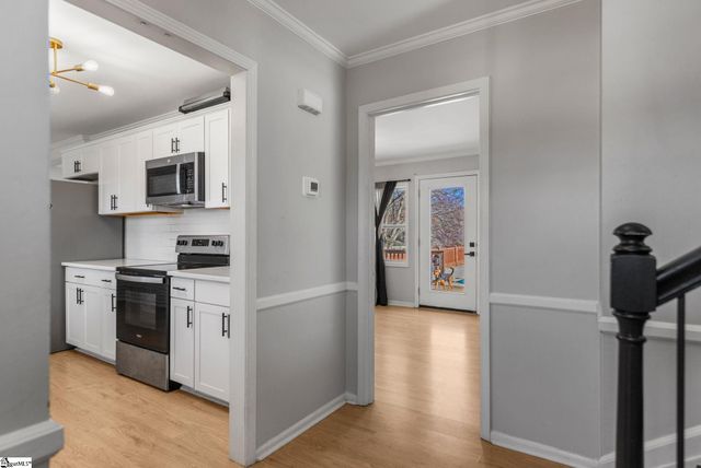 519 Longview Terrace, Greer, SC 29650