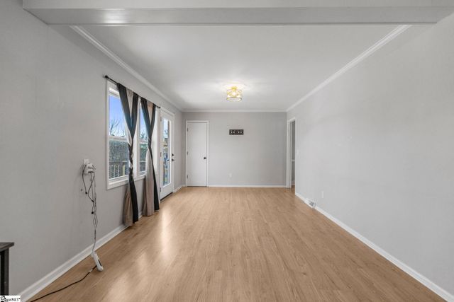 519 Longview Terrace, Greer, SC 29650