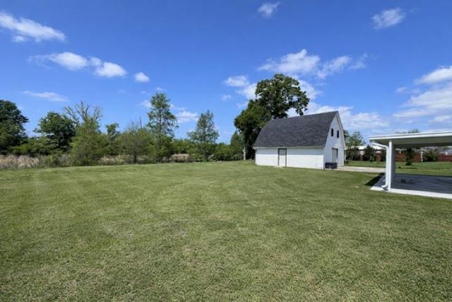 4126 Bayouside Dr, Houma, LA 70363