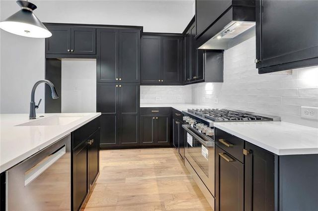 140 Rolison Way, Fayetteville, GA 30214