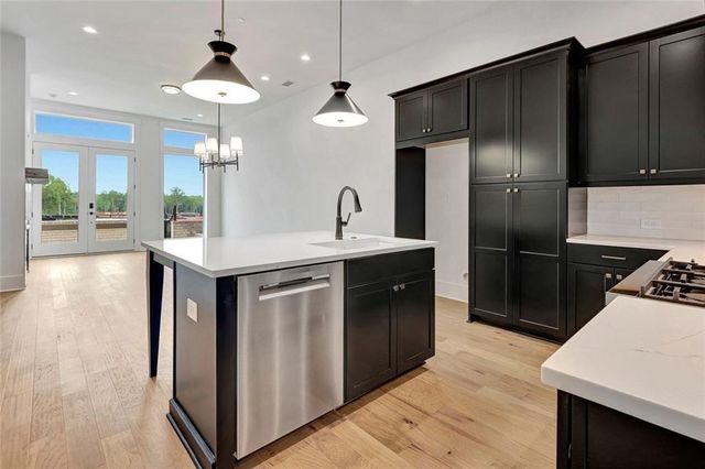 140 Rolison Way, Fayetteville, GA 30214