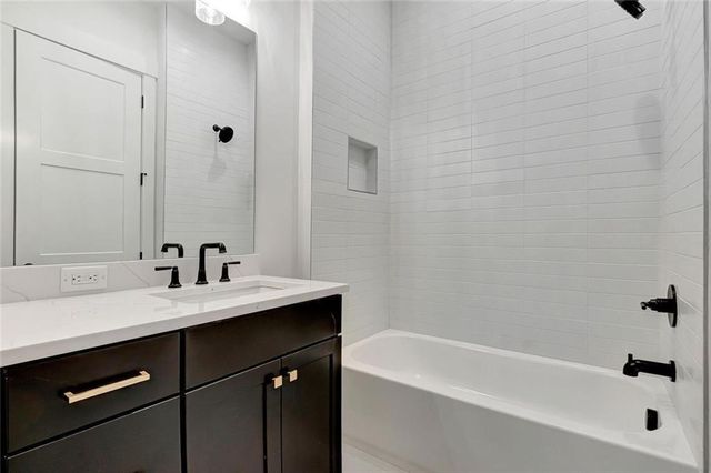 140 Rolison Way, Fayetteville, GA 30214