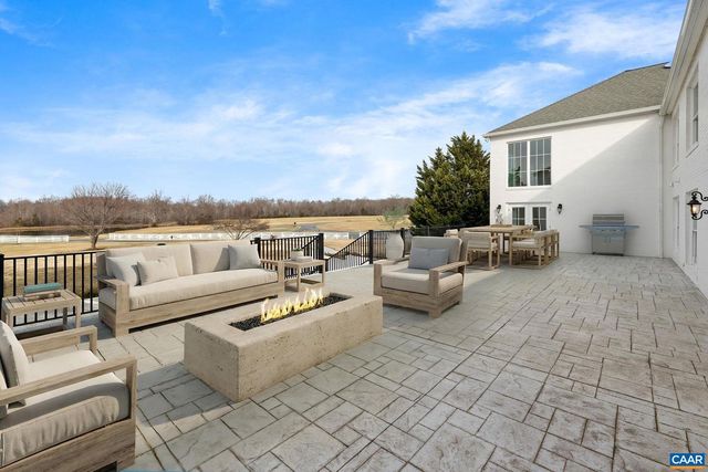 189 OLD BUCKINGHAM RD, Cumberland, VA 23040