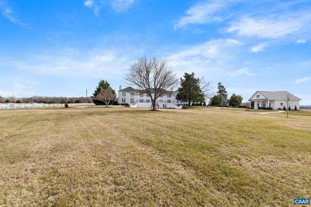 189 OLD BUCKINGHAM RD, Cumberland, VA 23040