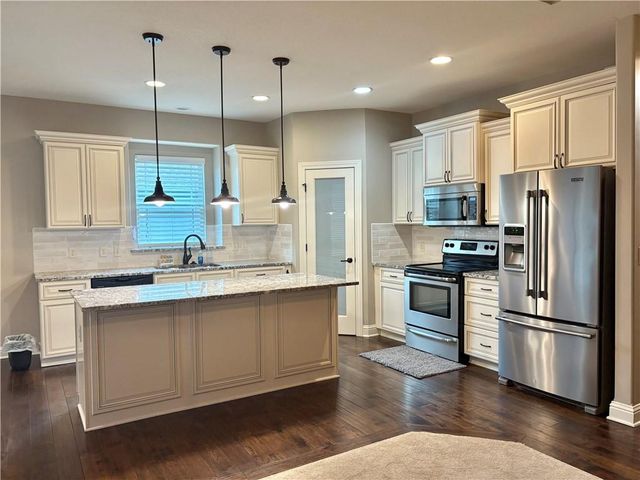848 N Alder Street, Gardner, KS 66030