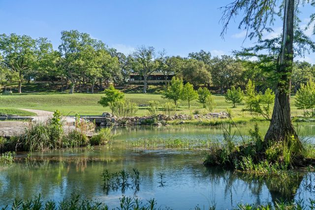 5055 Wayside DR, Wimberley, TX 78676
