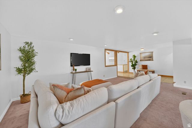 3006 N INDIAN HILLS DR, Provo, UT 84604