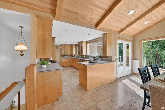 3006 N INDIAN HILLS DR, Provo, UT 84604
