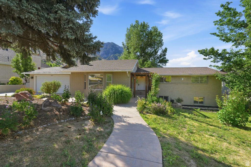 3006 N INDIAN HILLS DR, Provo, UT 84604
