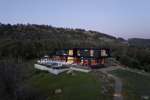 8495 Franz Valley School Rd, Calistoga, CA 94515