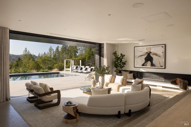 8495 Franz Valley School Rd, Calistoga, CA 94515