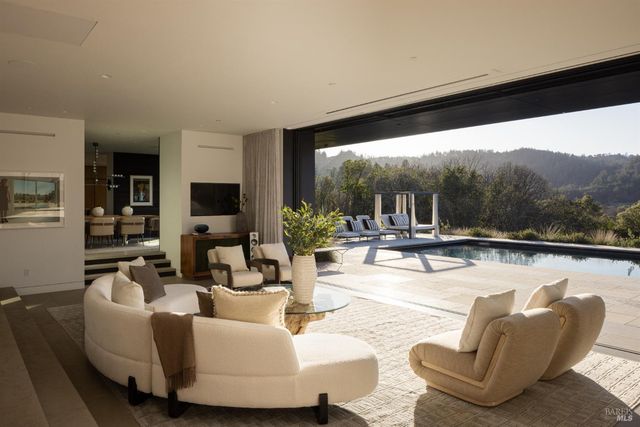 8495 Franz Valley School Rd, Calistoga, CA 94515