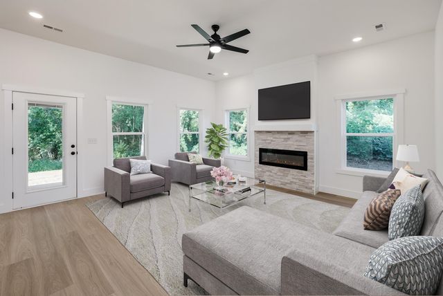 506 Vault Way, Roebuck, SC 29376