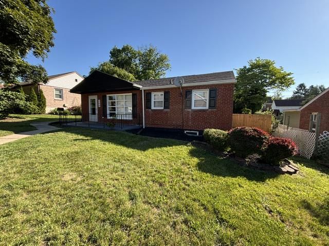 206 PARK ST, Harrisburg, PA 17109