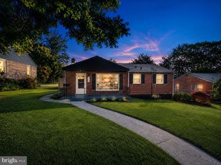 206 PARK ST, Harrisburg, PA 17109