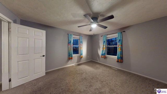 826 Rhodes Drive, Elizabethtown, KY 42701