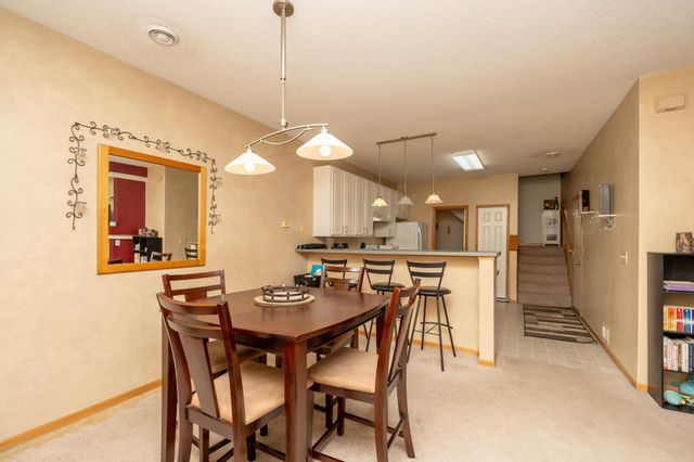 540 Tamarack Trail 406, Farmington, MN 55024