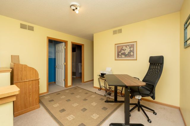 540 Tamarack Trail 406, Farmington, MN 55024