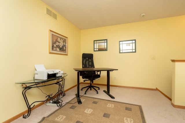 540 Tamarack Trail 406, Farmington, MN 55024